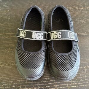 UGG Black Ballerina Shoes size Toddler 11